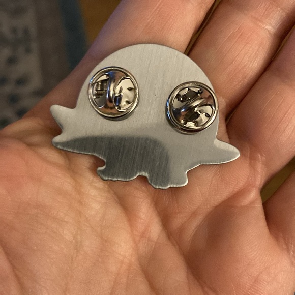 Jetsons Lapel Pin - Picture 2 of 3